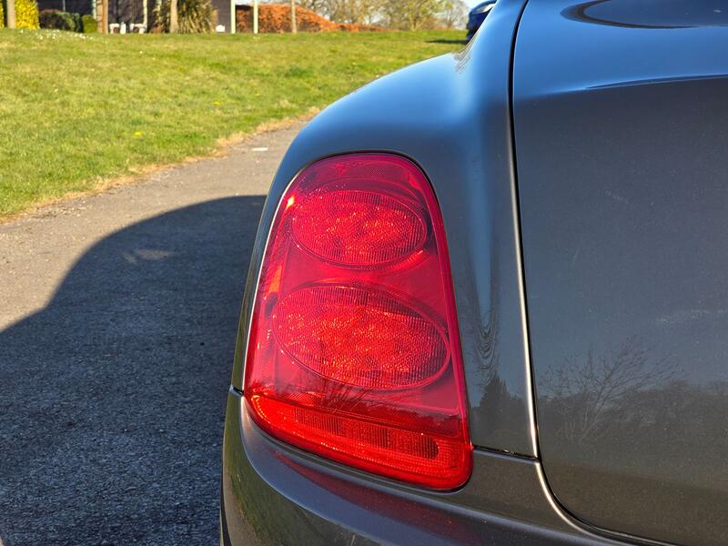 BENTLEY CONTINENTAL FLYING SPUR 6.0 W12 2008