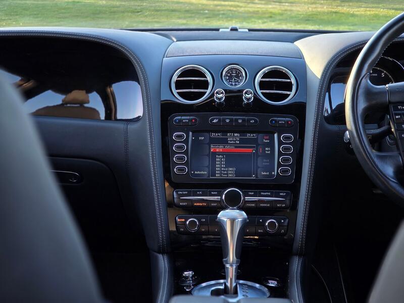 BENTLEY CONTINENTAL FLYING SPUR 6.0 W12 2008