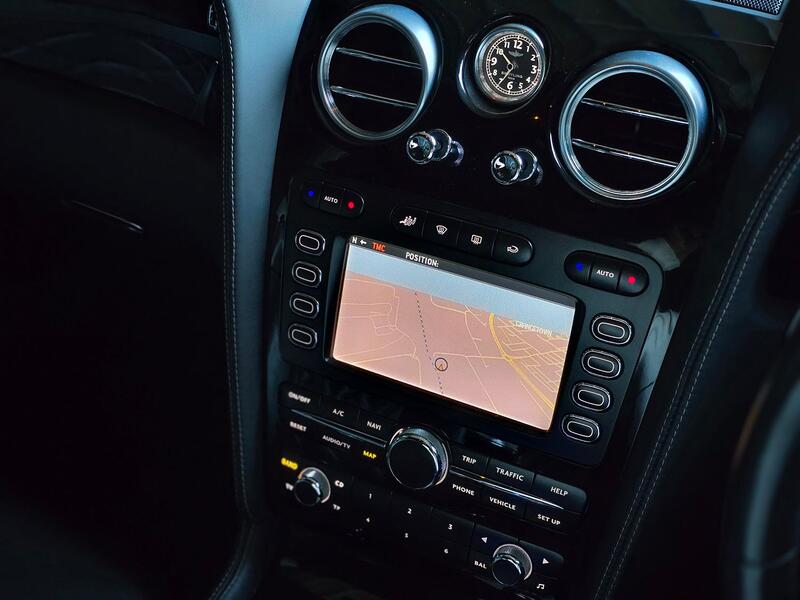 BENTLEY CONTINENTAL FLYING SPUR 6.0 W12 2008