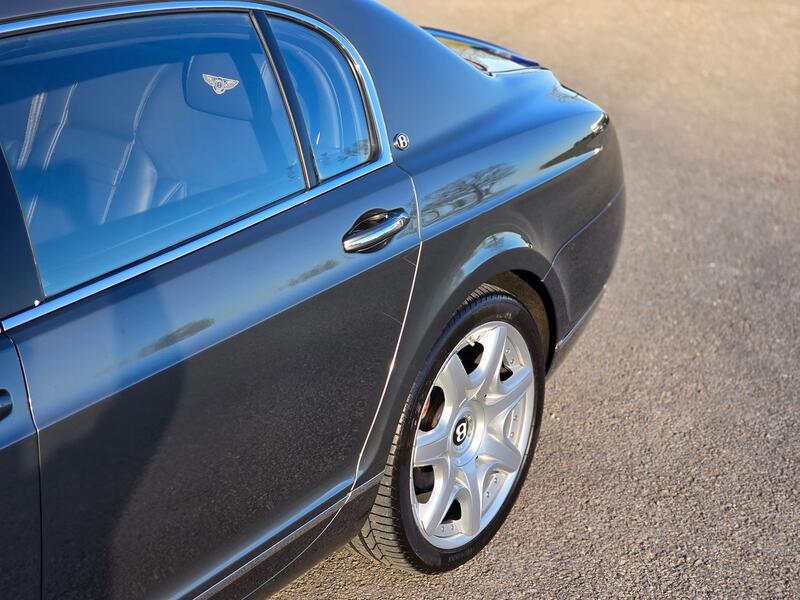 BENTLEY CONTINENTAL FLYING SPUR 6.0 W12 2008