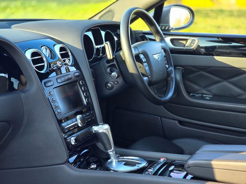 BENTLEY CONTINENTAL FLYING SPUR 6.0 W12 2008