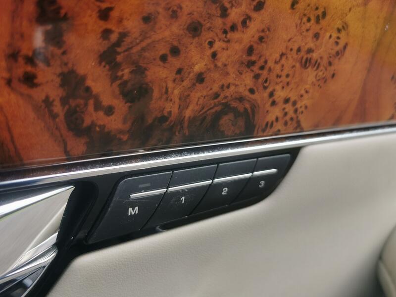 JAGUAR XJ 3.0 d V6 Portfolio 2010