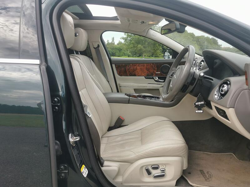 JAGUAR XJ 3.0 d V6 Portfolio 2010