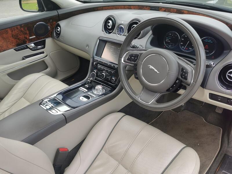 JAGUAR XJ 3.0 d V6 Portfolio 2010