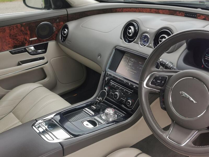JAGUAR XJ 3.0 d V6 Portfolio 2010