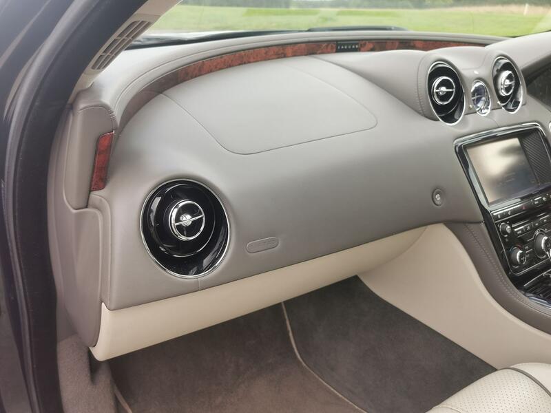 JAGUAR XJ 3.0 d V6 Portfolio 2010