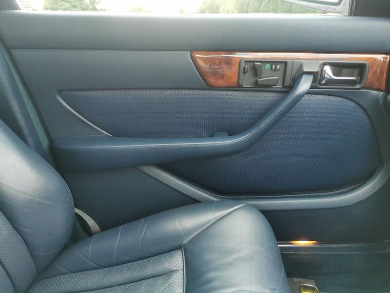 MERCEDES-BENZ 560 5.5 SEL 1996
