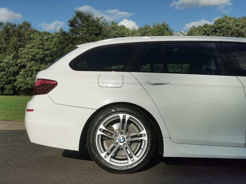 BMW 5 SERIES 2.0 520d M Sport Touring 2015
