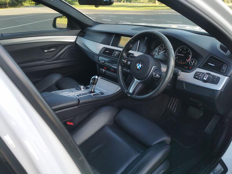 BMW 5 SERIES 2.0 520d M Sport Touring 2015