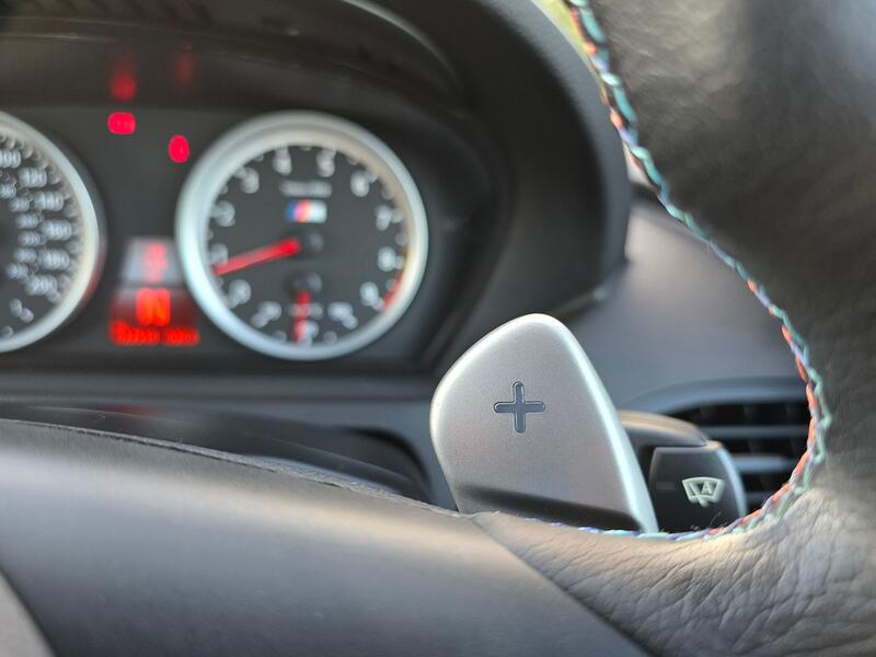 BMW M6 5.0 M6 Coupe 2005