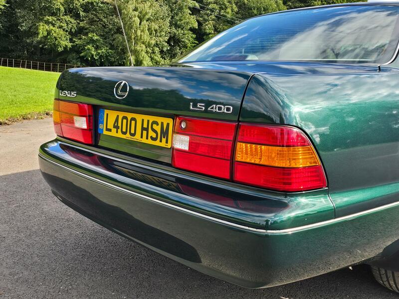 LEXUS LS  1998