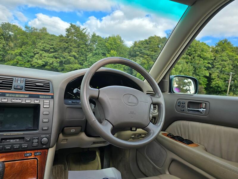 LEXUS LS  1998