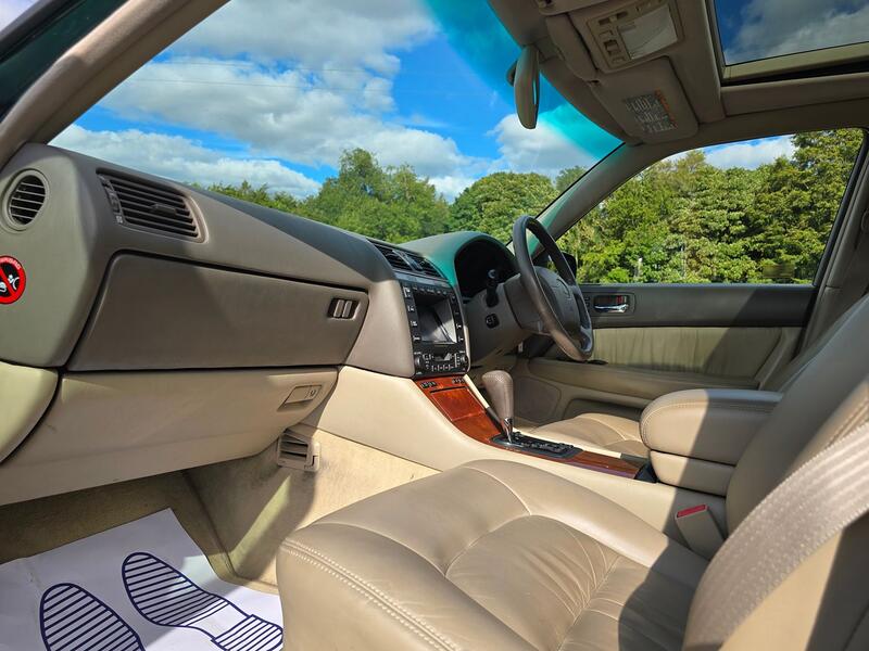 LEXUS LS  1998