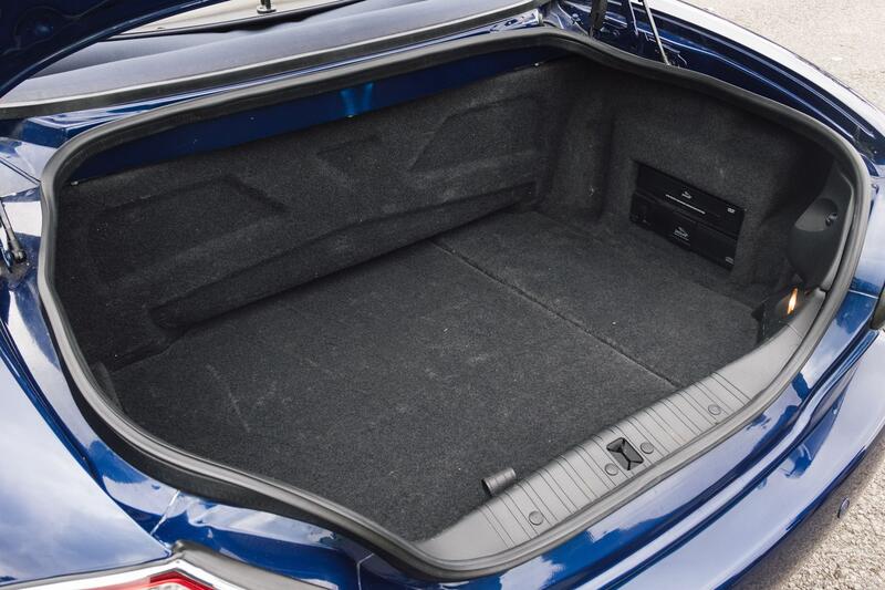 JAGUAR XKR 4.2 2004