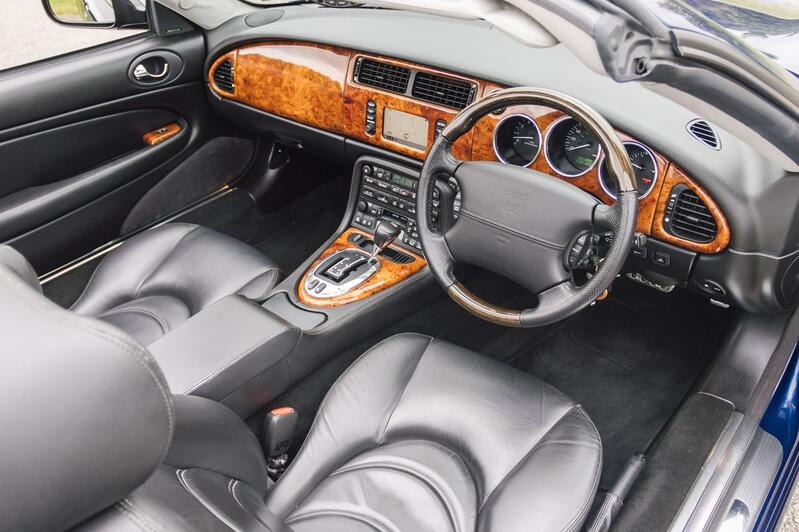 JAGUAR XKR 4.2 2004