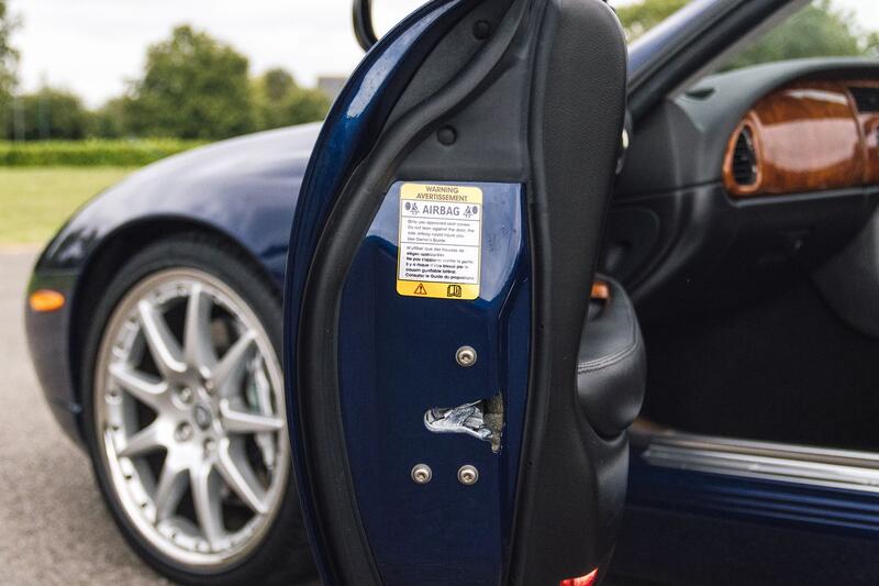 JAGUAR XKR 4.2 2004