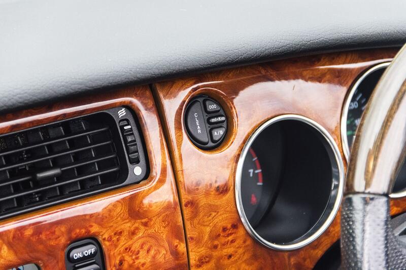 JAGUAR XKR 4.2 2004
