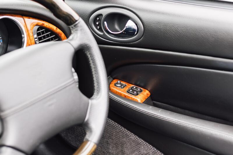 JAGUAR XKR 4.2 2004