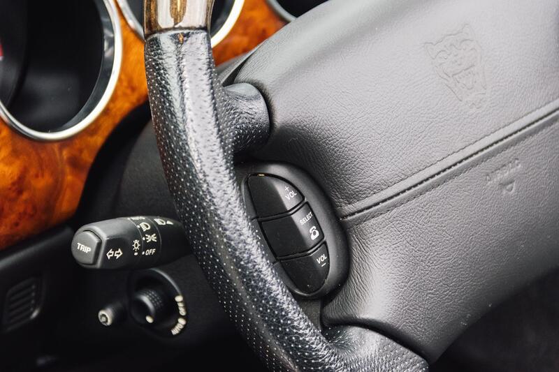 JAGUAR XKR 4.2 2004