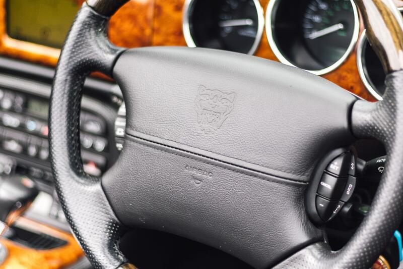 JAGUAR XKR 4.2 2004