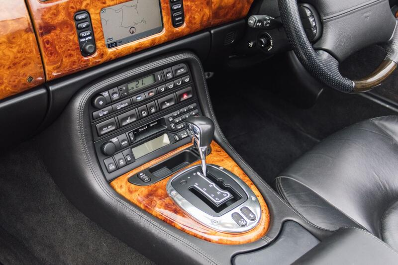 JAGUAR XKR 4.2 2004