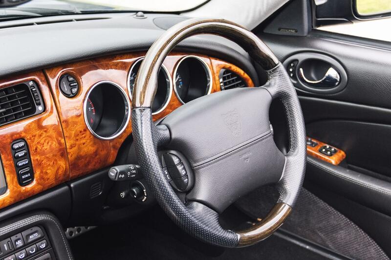 JAGUAR XKR 4.2 2004