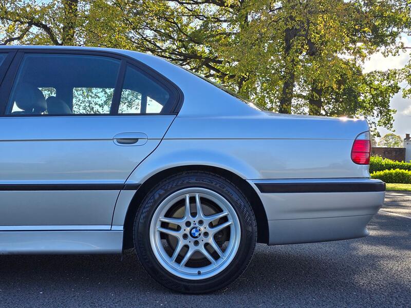 BMW 7 SERIES 4.4 E38 740i M62 4.4 2001