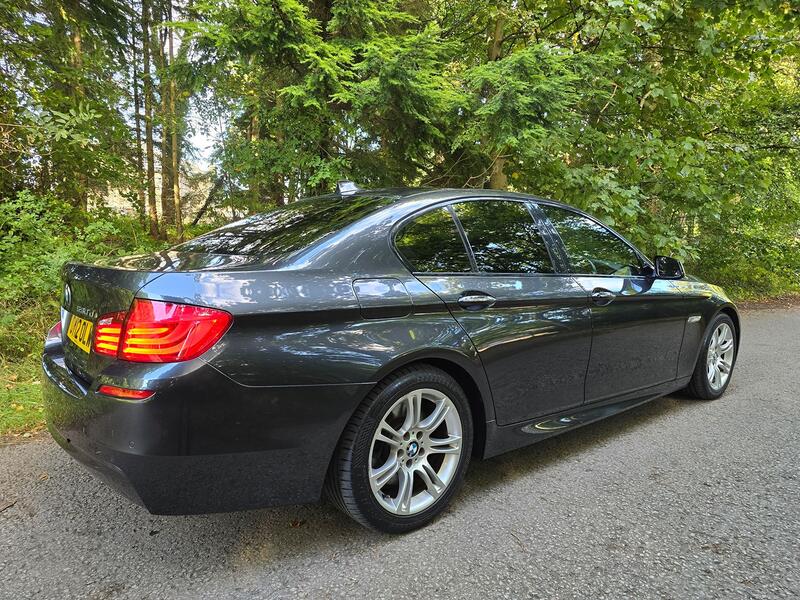 BMW 5 SERIES 3.0 530d M Sport Saloon 2012