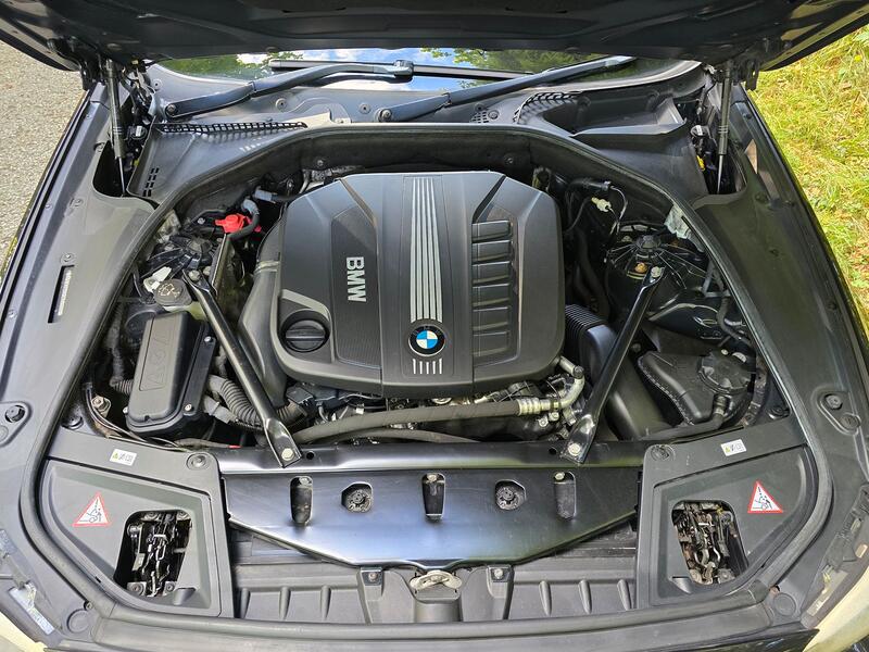 BMW 5 SERIES 3.0 530d M Sport Saloon 2012