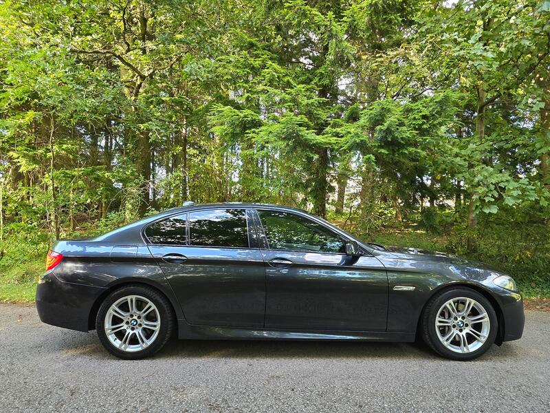 BMW 5 SERIES 3.0 530d M Sport Saloon 2012