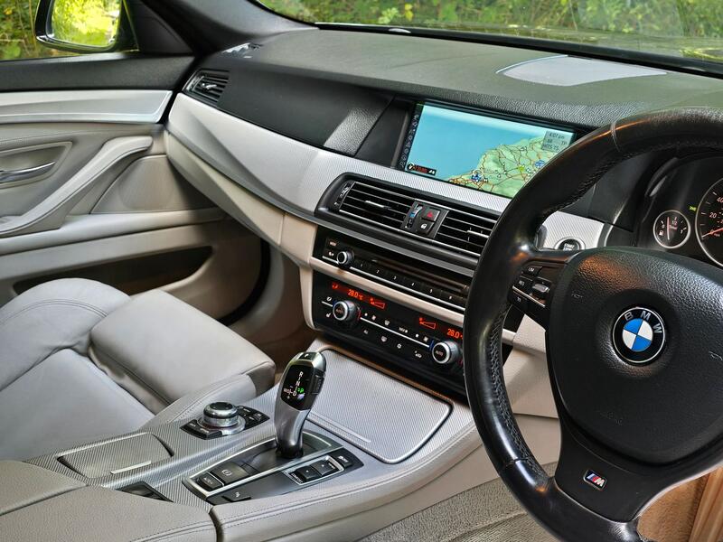 BMW 5 SERIES 3.0 530d M Sport Saloon 2012