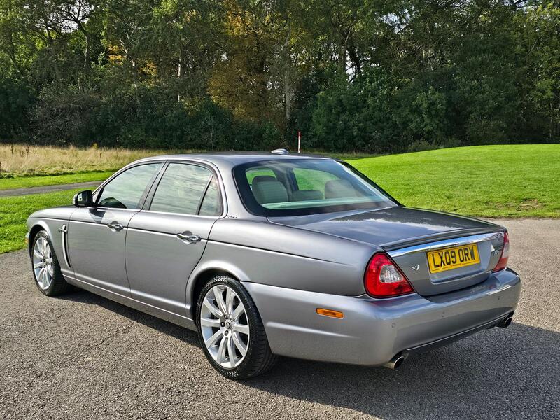 JAGUAR XJ 2.7 TDVi Executive 2009