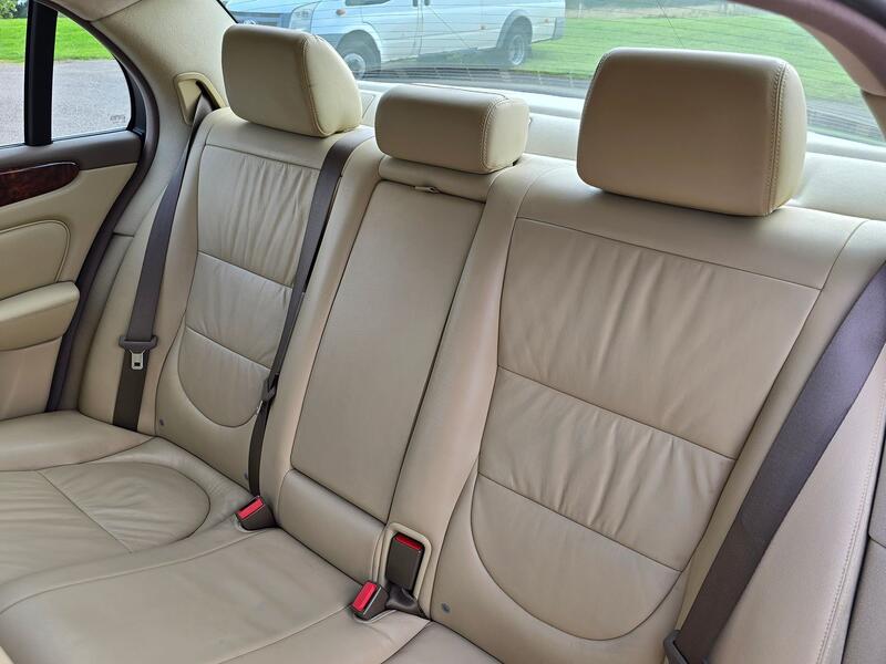 JAGUAR XJ 2.7 TDVi Executive 2009