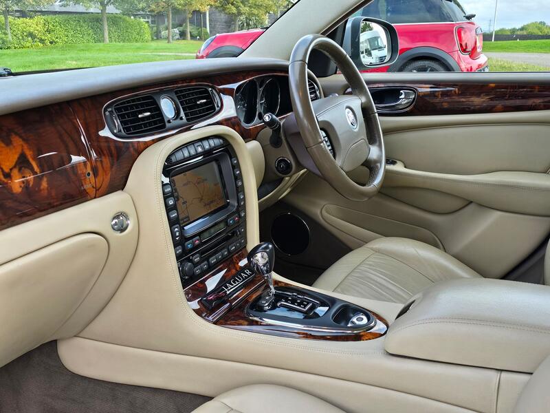 JAGUAR XJ 2.7 TDVi Executive 2009