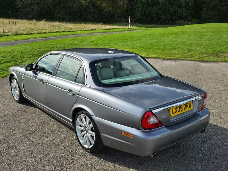JAGUAR XJ 2.7 TDVi Executive 2009