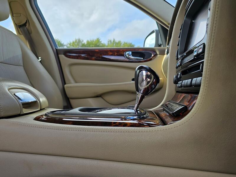 JAGUAR XJ 2.7 TDVi Executive 2009