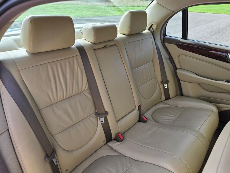 JAGUAR XJ 2.7 TDVi Executive 2009