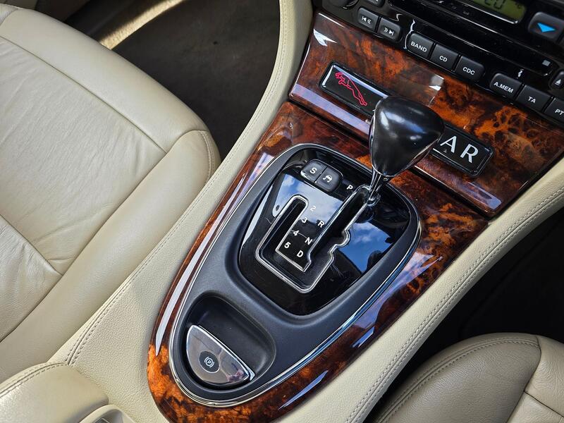 JAGUAR XJ 2.7 TDVi Executive 2009