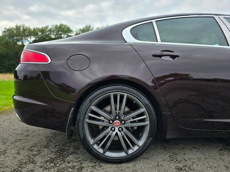 JAGUAR XF 3.0 d V6 Portfolio 2011