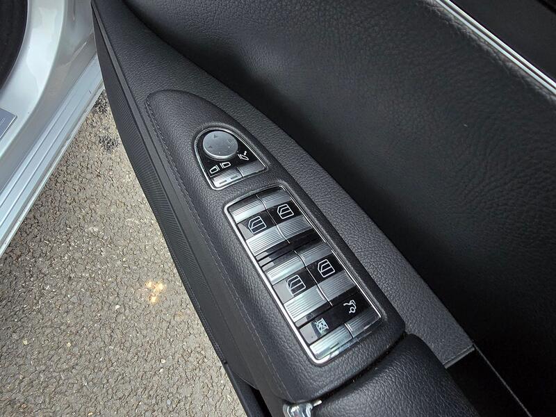 MERCEDES-BENZ S CLASS 3.0 S320 CDI V6 2009