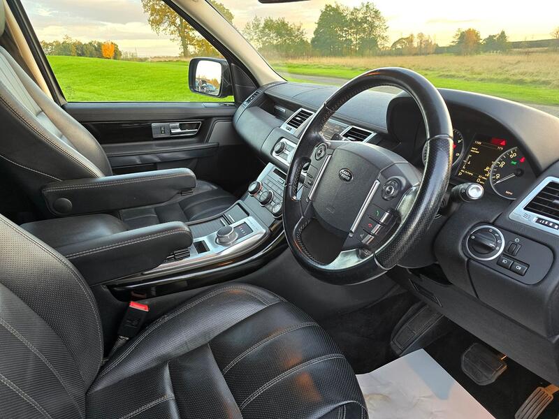 LAND ROVER RANGE ROVER SPORT 3.0 SD V6 HSE 2013