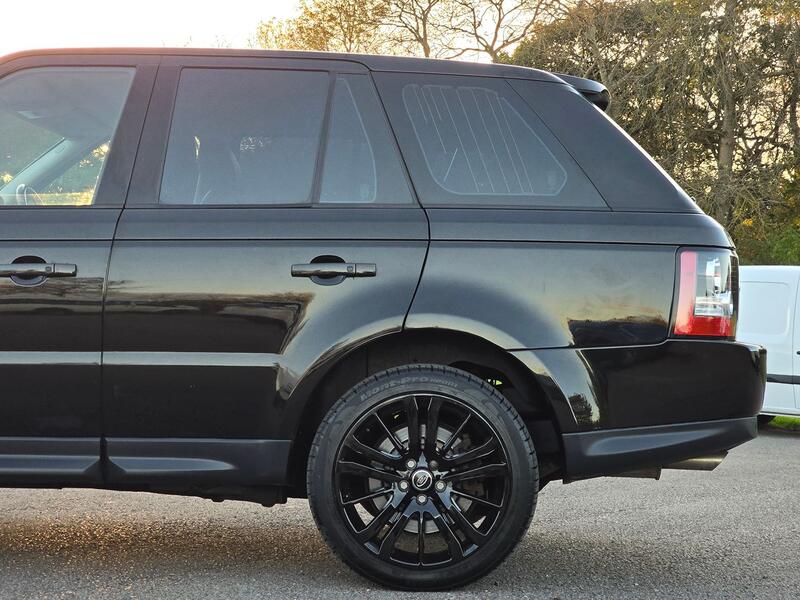 LAND ROVER RANGE ROVER SPORT 3.0 SD V6 HSE 2013