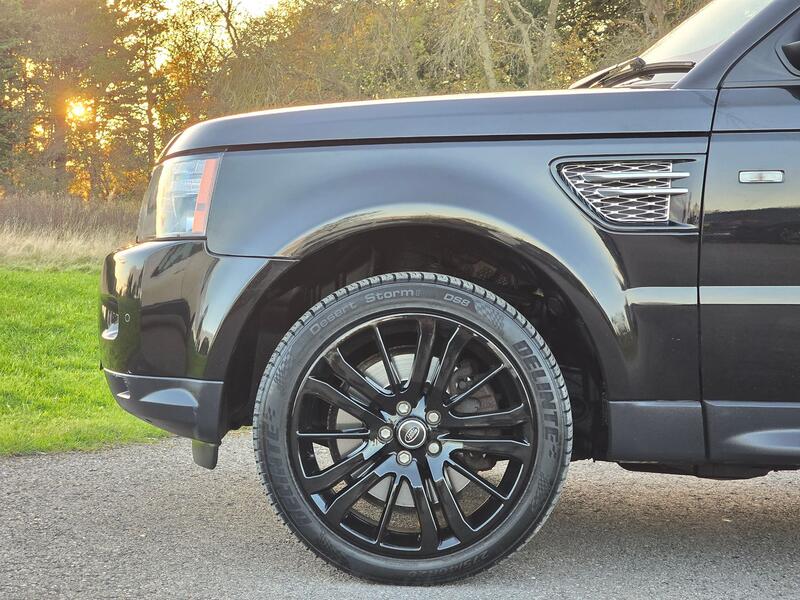 LAND ROVER RANGE ROVER SPORT 3.0 SD V6 HSE 2013