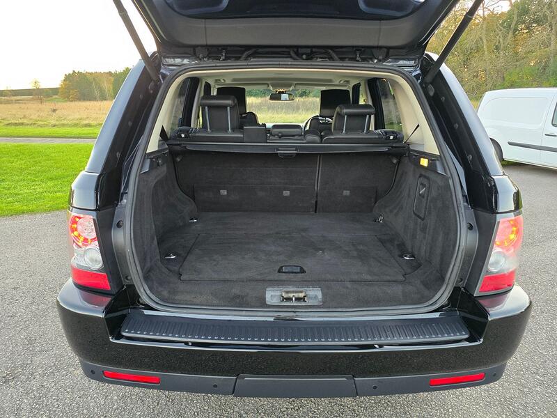 LAND ROVER RANGE ROVER SPORT 3.0 SD V6 HSE 2013