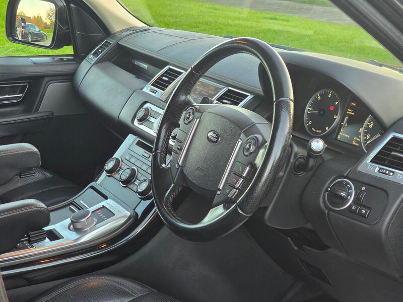 LAND ROVER RANGE ROVER SPORT 3.0 SD V6 HSE 2013