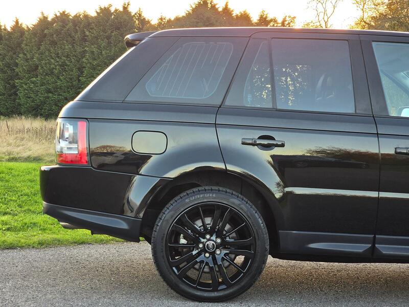 LAND ROVER RANGE ROVER SPORT 3.0 SD V6 HSE 2013
