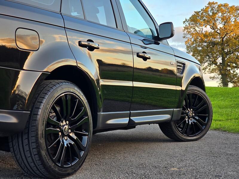 LAND ROVER RANGE ROVER SPORT 3.0 SD V6 HSE 2013