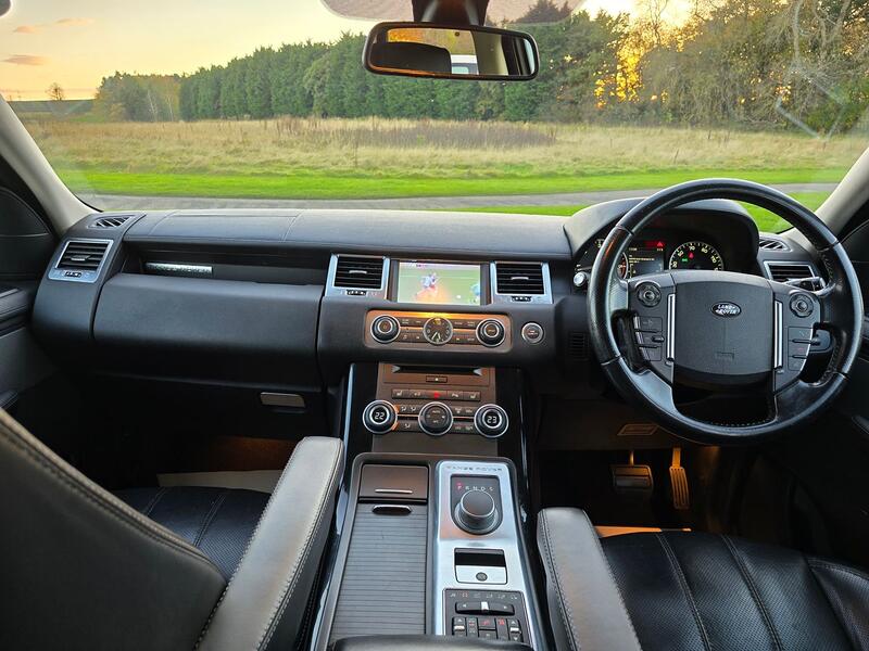 LAND ROVER RANGE ROVER SPORT 3.0 SD V6 HSE 2013