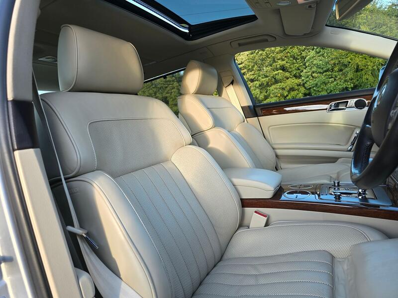 VOLKSWAGEN PHAETON 3.0 TDI CR V6 LWB 4Motion 2012