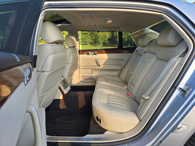 VOLKSWAGEN PHAETON 3.0 TDI CR V6 LWB 4Motion 2012